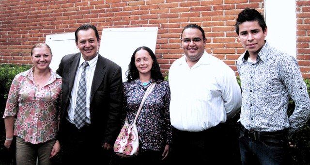 Conciliadoras y mediadoras de CREARC (Colombia) con mediadores del Centro Estatal de Mediación de Puebla
